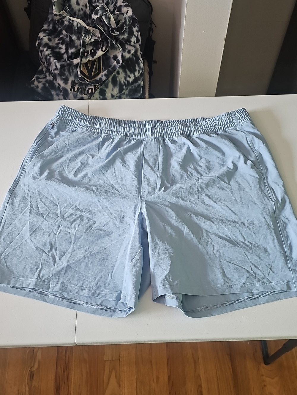 Light Blue Men's Casual Elastic-Waist Shorts